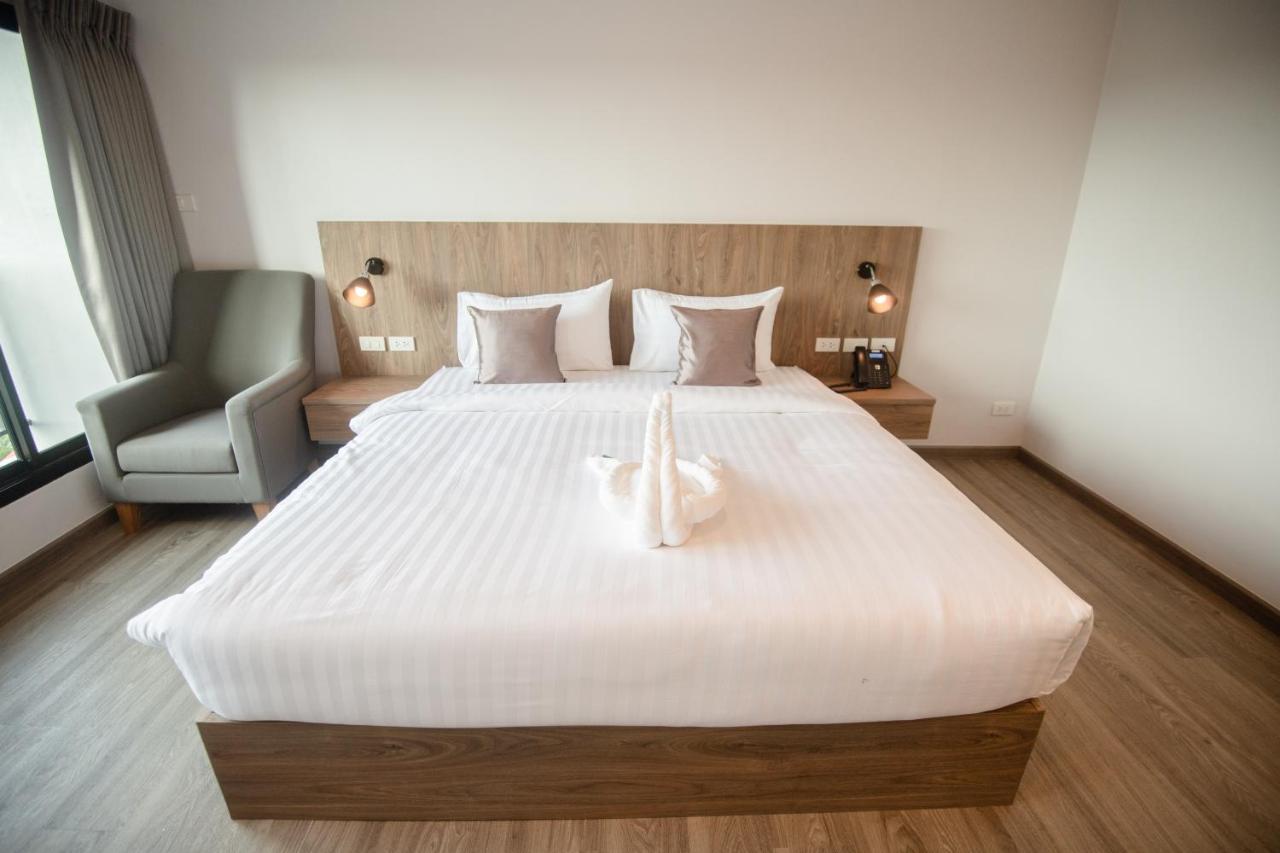 Nakara Hotel, Ubon Ratchathani Exteriör bild